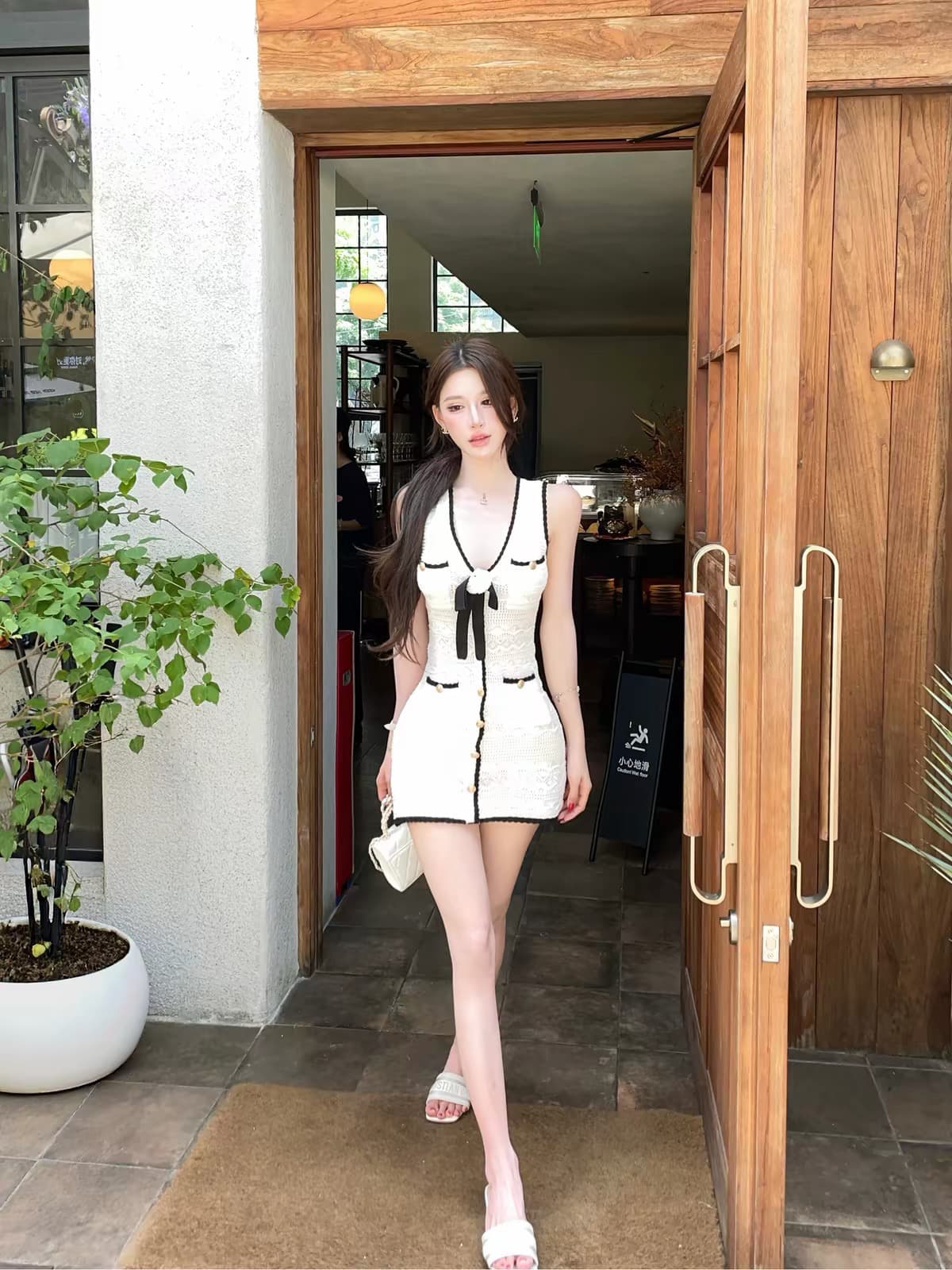 먼지 덩 덩 작은 샤넬 스타일 슬립 여성 드레스 2026 여름 새로운 천 골드 센스 타이트 스커트 민소매 치마 상세 이미지 3