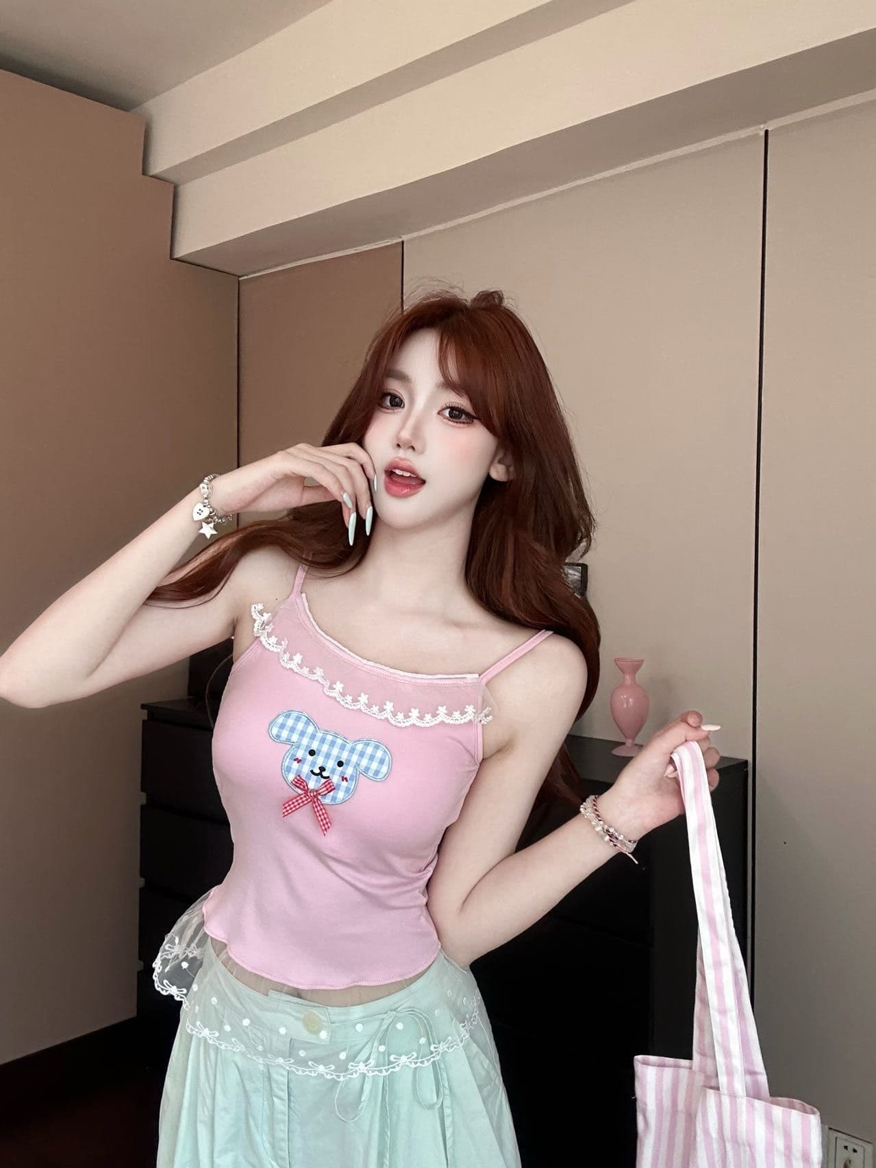 새로운 작은 대중 핫걸 k 만화 프린트 슬립 여성 허리 수축 여름 몸매 가꾸기 슬림해 보이는 벨트 가슴 패드 인사이드 가져 가라. 튜브탑 상세 이미지 21