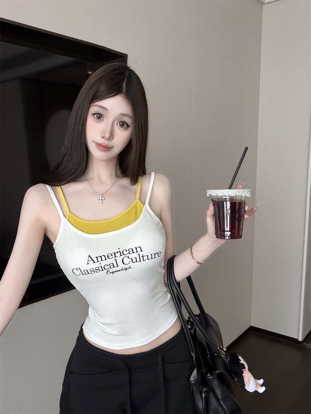 아메리칸 레트로 알파벳 페이크 레이어드 캐미솔 여름 2026 새로운 쇼트 스타일 작은 대중 몸매 가꾸기 연령 감소 맨위 상세 이미지 23