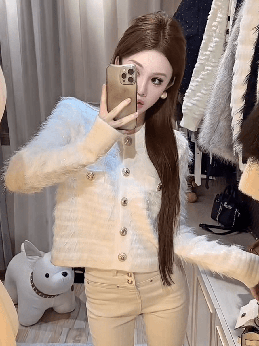 빛 럭셔리 명문 여성 작은 샤넬 스타일 모피 술 니트 스웨터 루즈핏 슬림해 보이는 스트레이트 싱글 줄 버튼 오픈 가디건 스웨터 여성 코트 상세 이미지 3