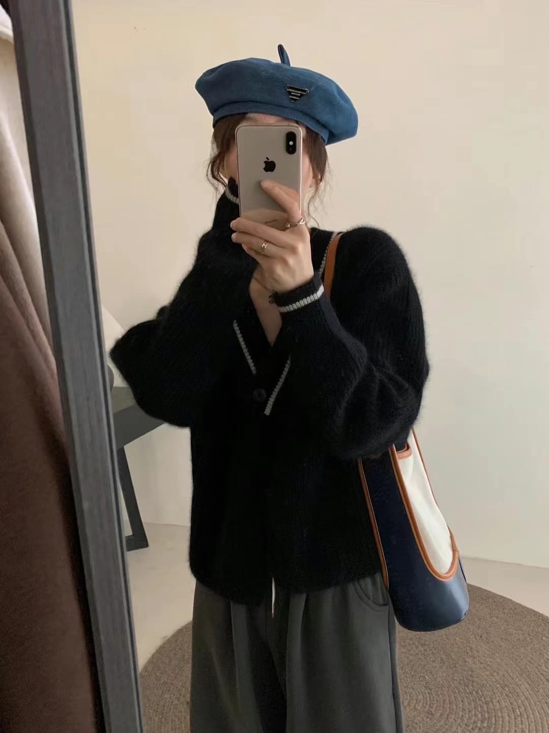 한국 동대문 가을 겨울 새로운 외국 가스 슬림해 보이는 디자인 센스 패치워크 V넥 너구리 털 니트 오픈 가디건 이미지 3