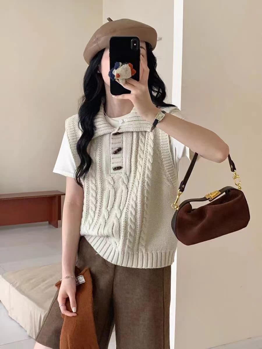 레트로 꽈배기 니트 조끼 스택 착용 어깨 여성 가을 새로운 루즈핏 소뿔 버클 폴로 칼라 스웨터 베스트 맨위 상세 이미지 7