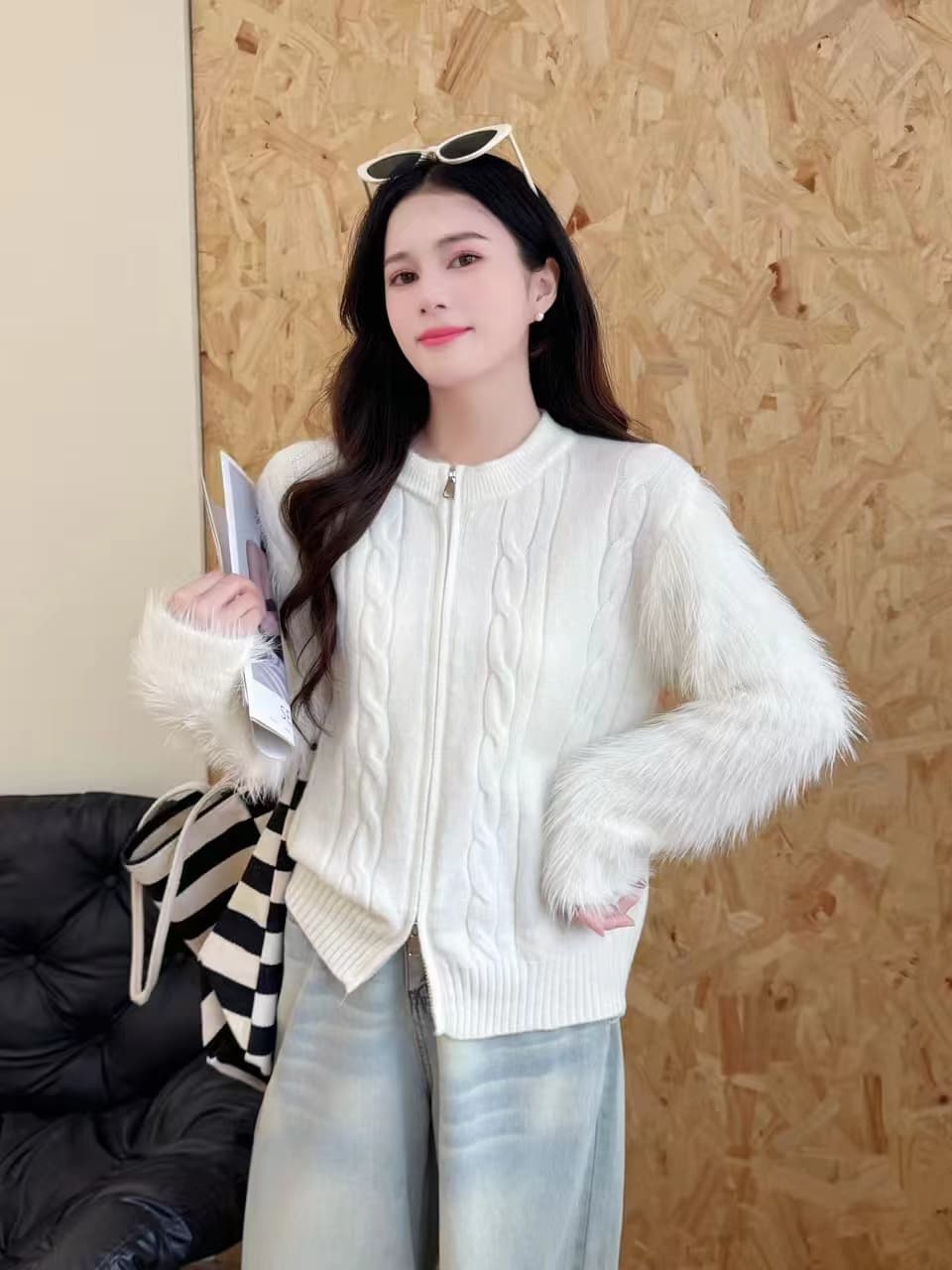 느긋한 바람 부드러운 찹쌀 모방 밍크 울 두꺼운 쇼트 스타일 스웨터 여성 코트 가을 겨울 고급 센스 루즈핏 모피 니트 오픈 가디건