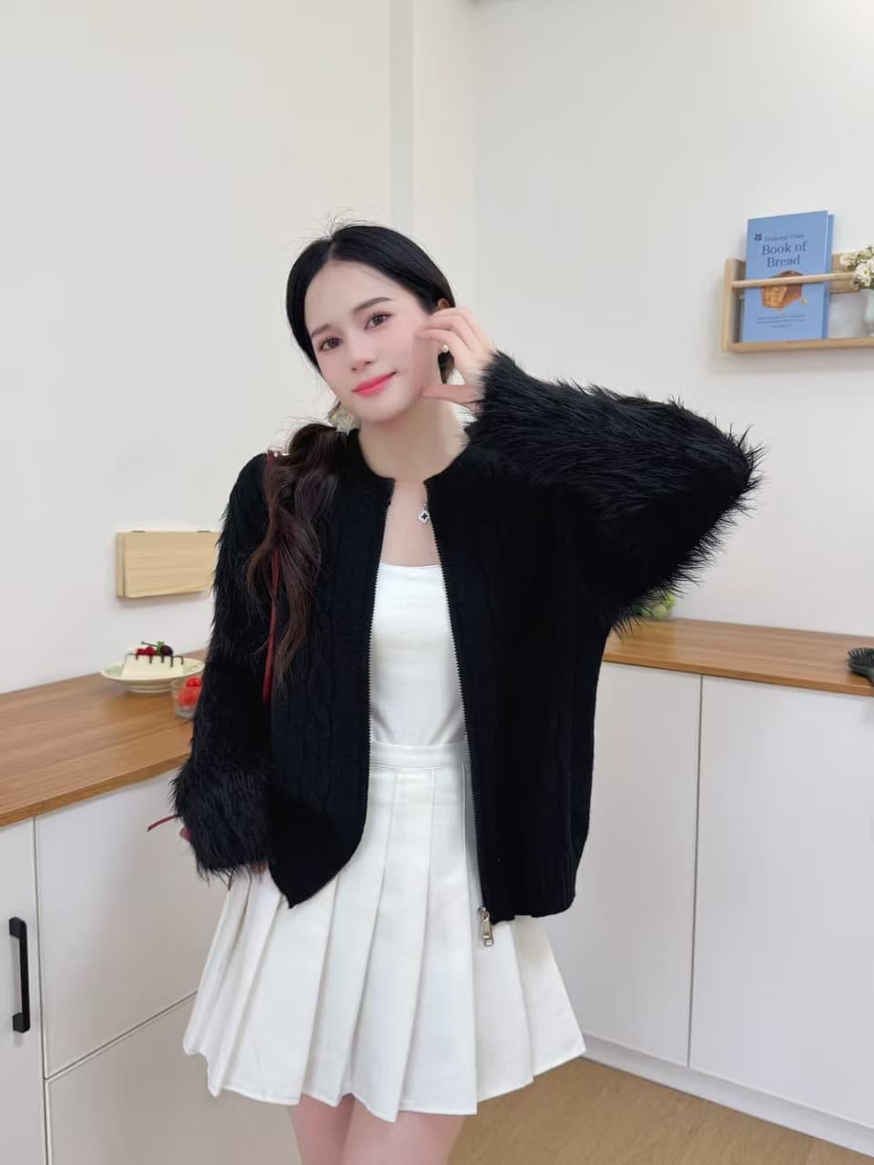 느긋한 바람 부드러운 찹쌀 모방 밍크 울 두꺼운 쇼트 스타일 스웨터 여성 코트 가을 겨울 고급 센스 루즈핏 모피 니트 오픈 가디건 상세 이미지 4