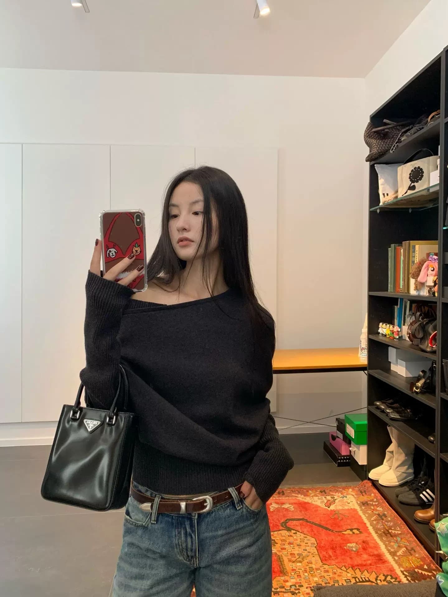 느긋한 바람 보트넥 오프숄더 스웨터 여자 디자인 센스 한 부서 루즈핏 비스듬한 어깨 니트 스웨터 맨위 상세 이미지 28