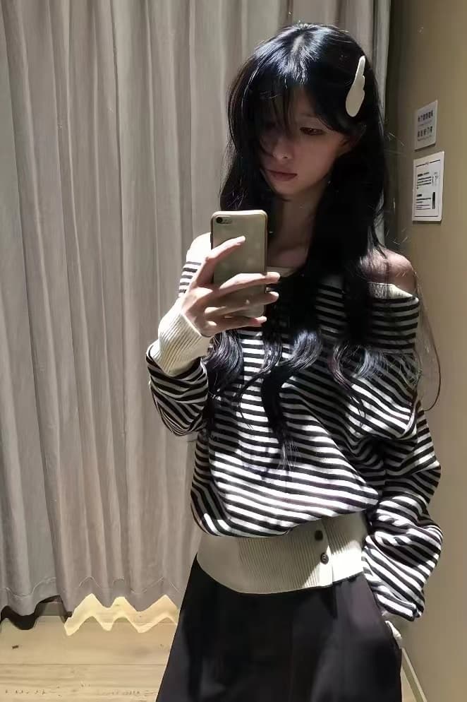 한 부서 이른 가을 분위기 센스 착용 가져 가라. 스트라이프 루즈핏 슬림해 보이는 오프숄더 니트 스웨터 스웨터 여자 가을 겨울 오프숄더 맨위 이미지 4
