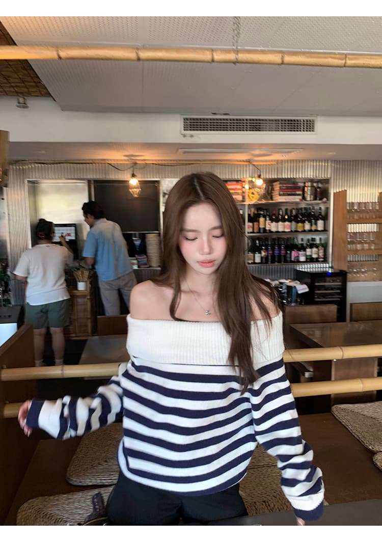 한 부서 품격 배색 스트라이프 오프숄더 니트 스웨터 2026 가을 겨울 새로운 패션 루즈핏 다용도 예쁜 스웨터 상세 이미지 11