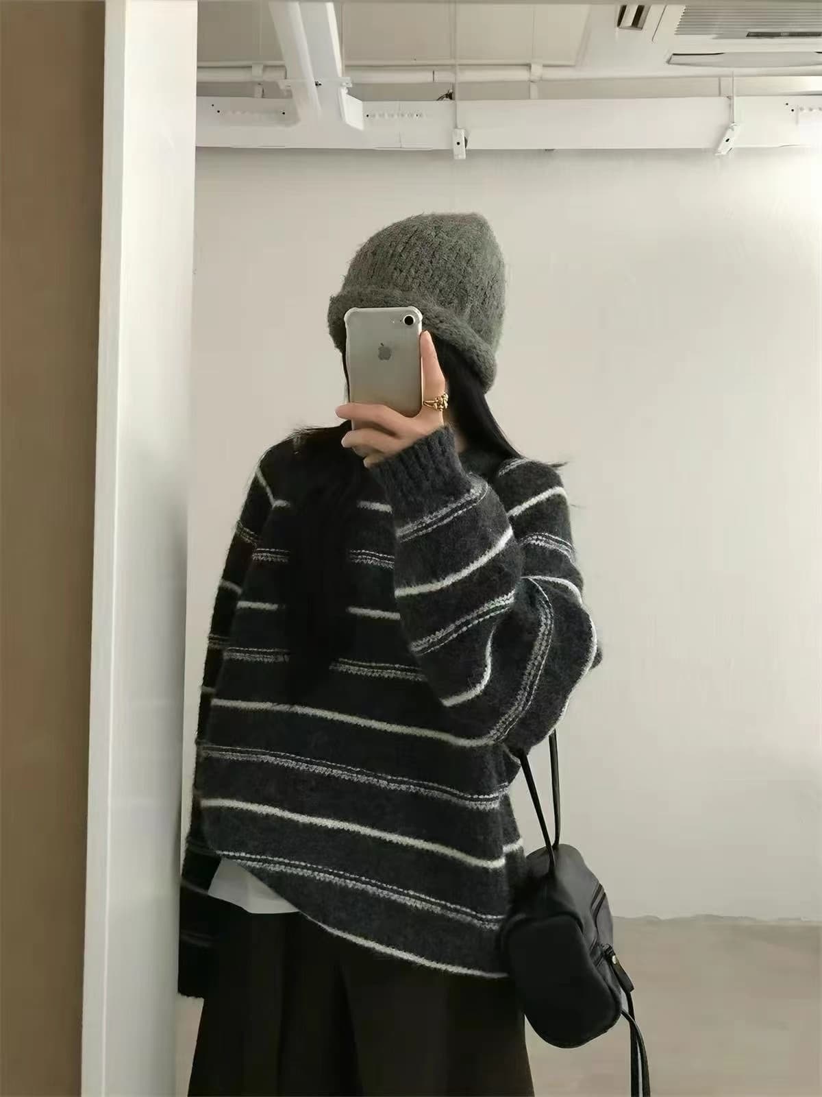 한국 스타일 라운드 넥 스트라이프 스웨터 여자 풀오버 루즈핏 느긋한 바람 다용도 니트 스웨터 2026 가을 겨울 새로운 맨위 트렌디 이미지 2