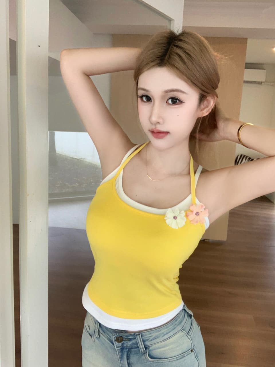 도파민 핫걸 페이크 레이어드 배색 여름 몸매 가꾸기 외출용 쇼트 스타일 작은 켜기 벨트 가슴 패드 상세 이미지 13