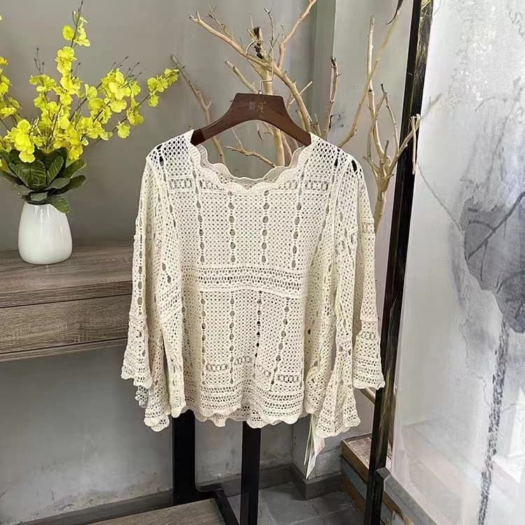 이른 가을 새로운 디자인 센스 작은 대중 프랑스식 홀로우 아웃 자외선 차단 블라우스 맨위 여성 이른 가을 외부 가져 가라. 슈퍼 잘 생긴 니트 스웨터 상세 이미지 16