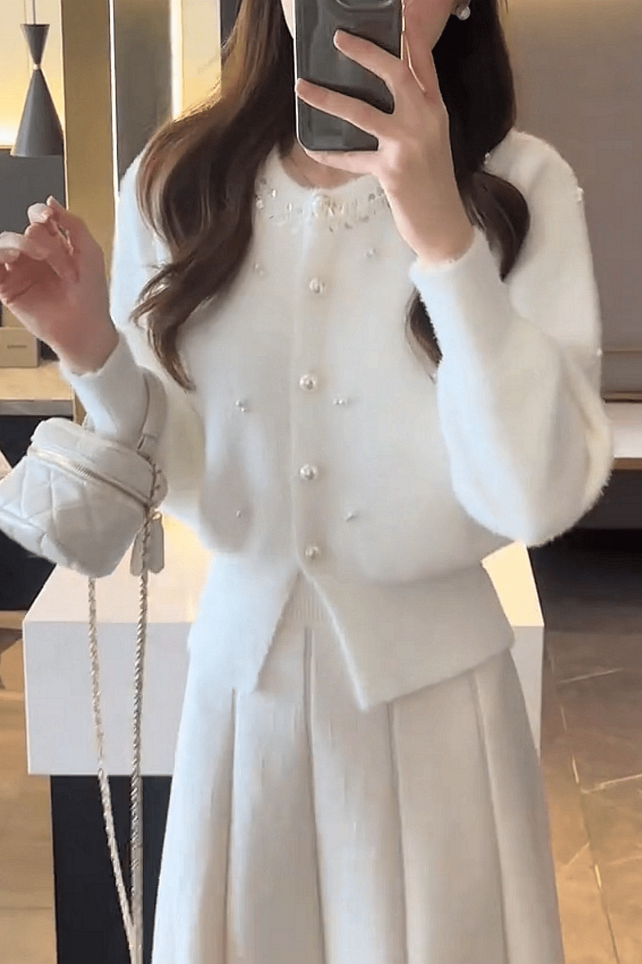 한 부서 부드러운 바람 무거운 작업 비즈 박기 라운드 넥 니트 오픈 가디건 여성 가을 겨울 품격 다용도 모방 밍크 플리스 스웨터 코트 상세 이미지 14