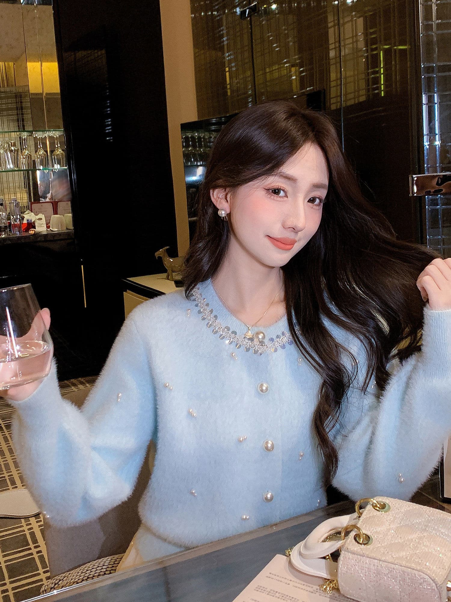 한 부서 부드러운 바람 무거운 작업 비즈 박기 라운드 넥 니트 오픈 가디건 여성 가을 겨울 품격 다용도 모방 밍크 플리스 스웨터 코트 상세 이미지 32