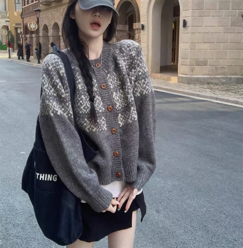 한국 동대문 레트로 자카드 라운드 넥 오픈 가디건 가을 겨울 찹쌀 프로 피부 루즈핏 니트 느긋한 스웨터 코트 맨위 상세 이미지 5
