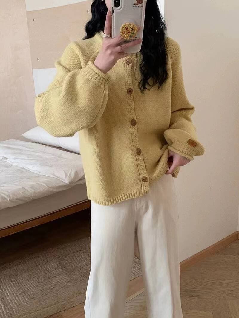 한국 스타일 미니멀리즘 레트로 볼륨 측면 단추 스웨터 오픈 가디건 여성 루즈핏 캐주얼 다용도 삽입 어깨 소매 니트 재킷 가을 겨울 상세 이미지 11