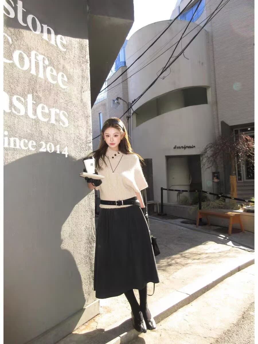 2026 새로운 스웨터 부유 한 가족 천 골드 miu 부서 착용 가져 가라. 폴로 칼라 중간 소매 니트 스웨터 다용도 상세 이미지 4