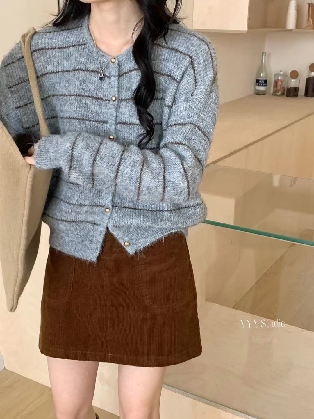 한국 동대문 가을 새로운 다용도 만나는 니트 스웨터 스트라이프 스웨터 코트 외출용 상세 이미지 2