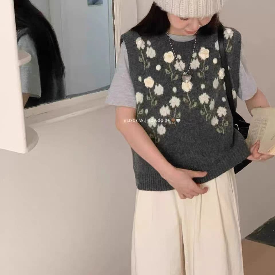 한 부서 달콤한 스타일 3 차원 꽃 니트 베스트 조끼 여성 가을 새로운 루즈핏 스택 착용 다용도 스웨터 조끼