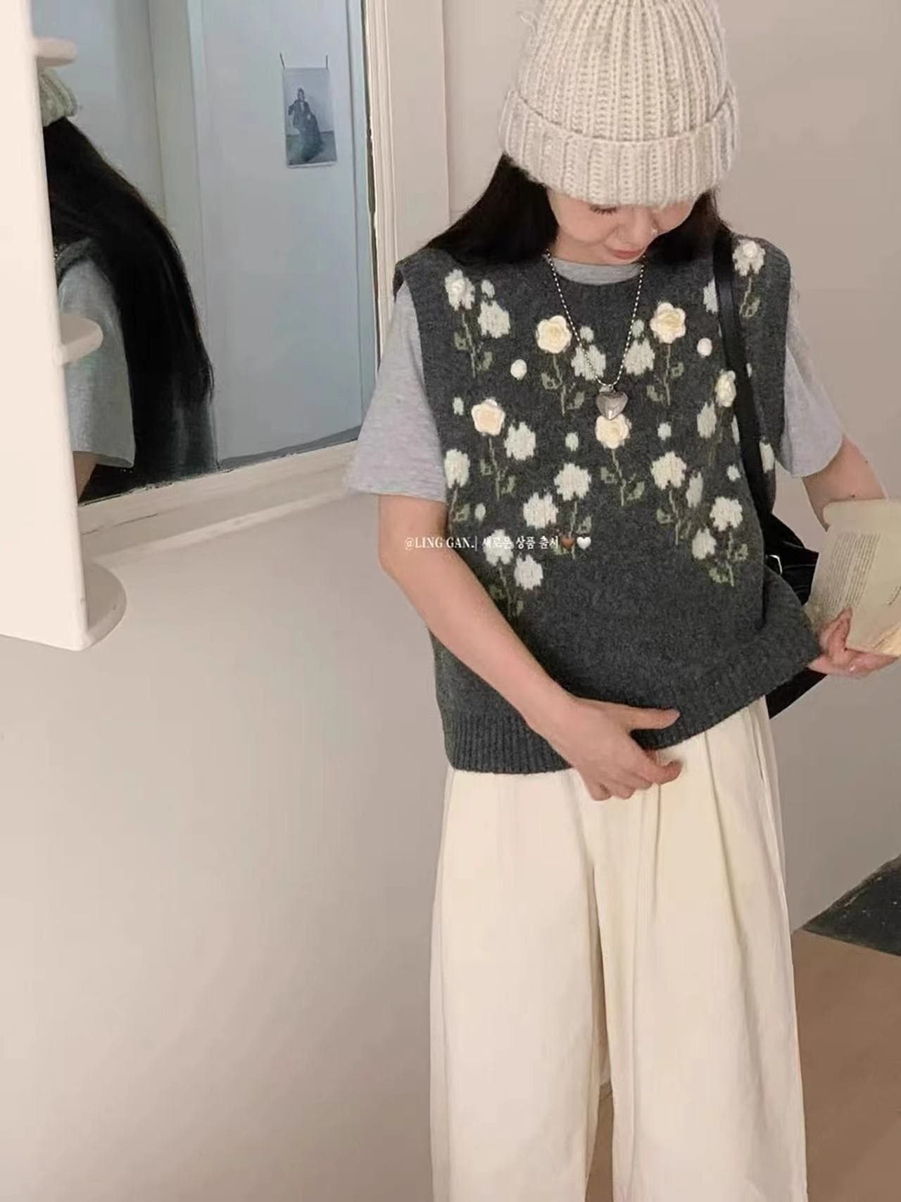 한 부서 달콤한 스타일 3 차원 꽃 니트 베스트 조끼 여성 가을 새로운 루즈핏 스택 착용 다용도 스웨터 조끼 상세 이미지 7