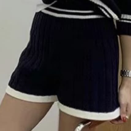 한국 동대문 가을 의상 새로운 외국 가스 꽈배기 스웨터 니트 스웨터 투피스 세트 여성 레저 반바지 세트 상세 이미지 8