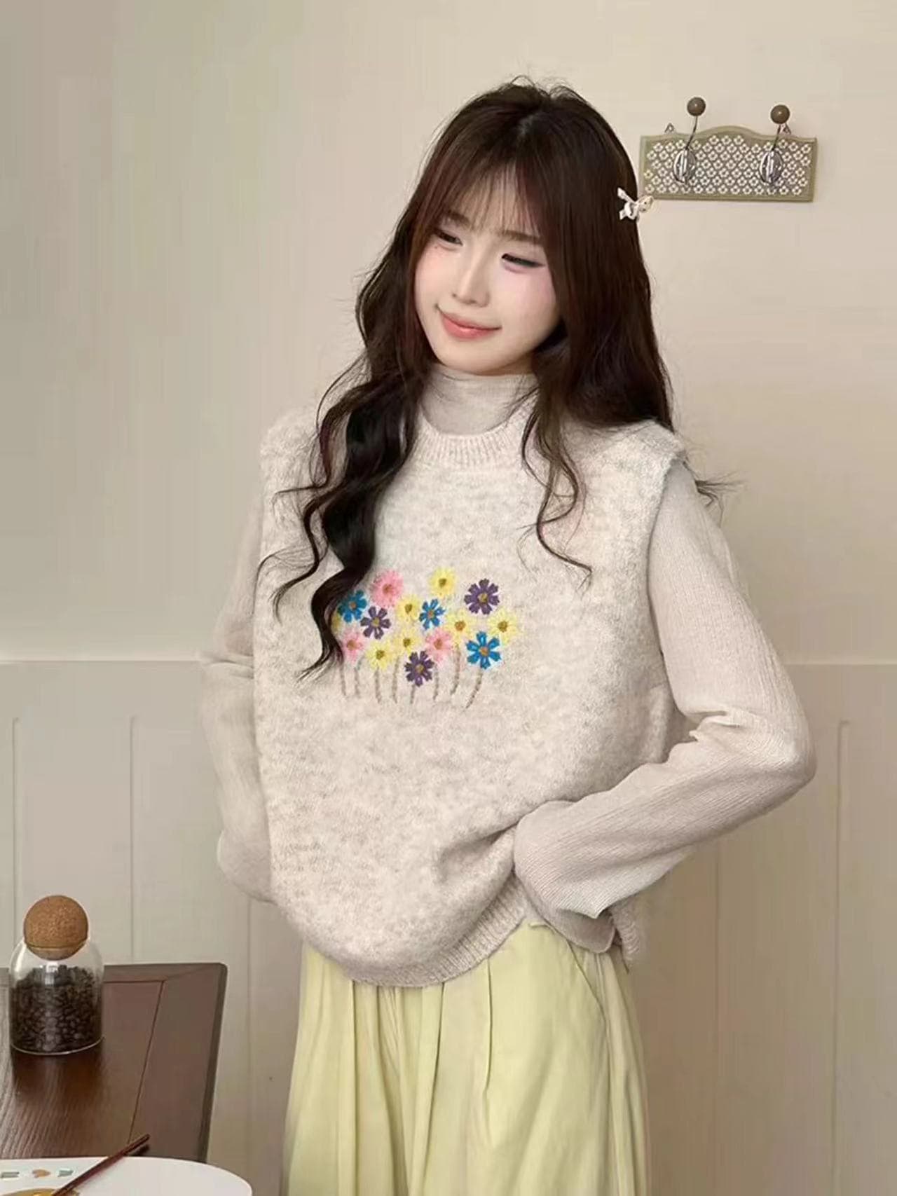 달콤함 한 부서 자수 꽃 라운드 넥 니트 스웨터 베스트 새로운 2026 고급 맨위 한국 스타일 조끼 슬림해 보이는 이미지 3