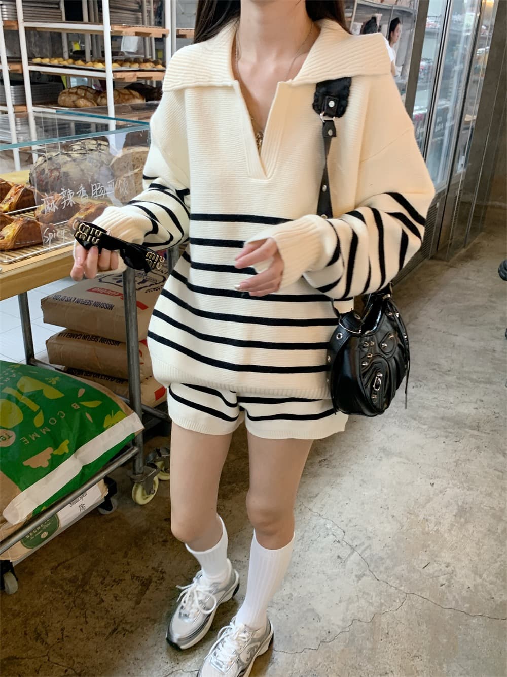 한국 동대문 스트라이프 세트 한 부서 디자인 센스 루즈핏 패치워크 색상 POLO 칼라 스웨터 반바지 투피스 세트 상세 이미지 6