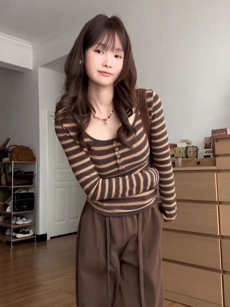 기사 디자인 센스 스트라이프 기본 셔츠 긴팔 티셔츠 여성 의류 가을 겨울 몸매 가꾸기 다용도 새로운 패션 상세 이미지 3