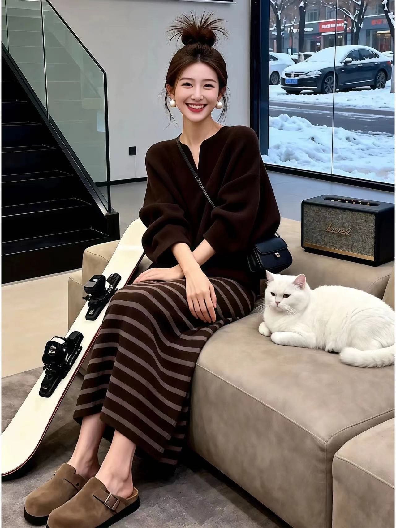 레트로 V넥 니트 스웨터 맨위 여성 루즈핏 느긋한 스웨터 스트라이프 반신 스커트 2026 슈퍼 화재 겨울 의류 투피스 세트 이미지 2