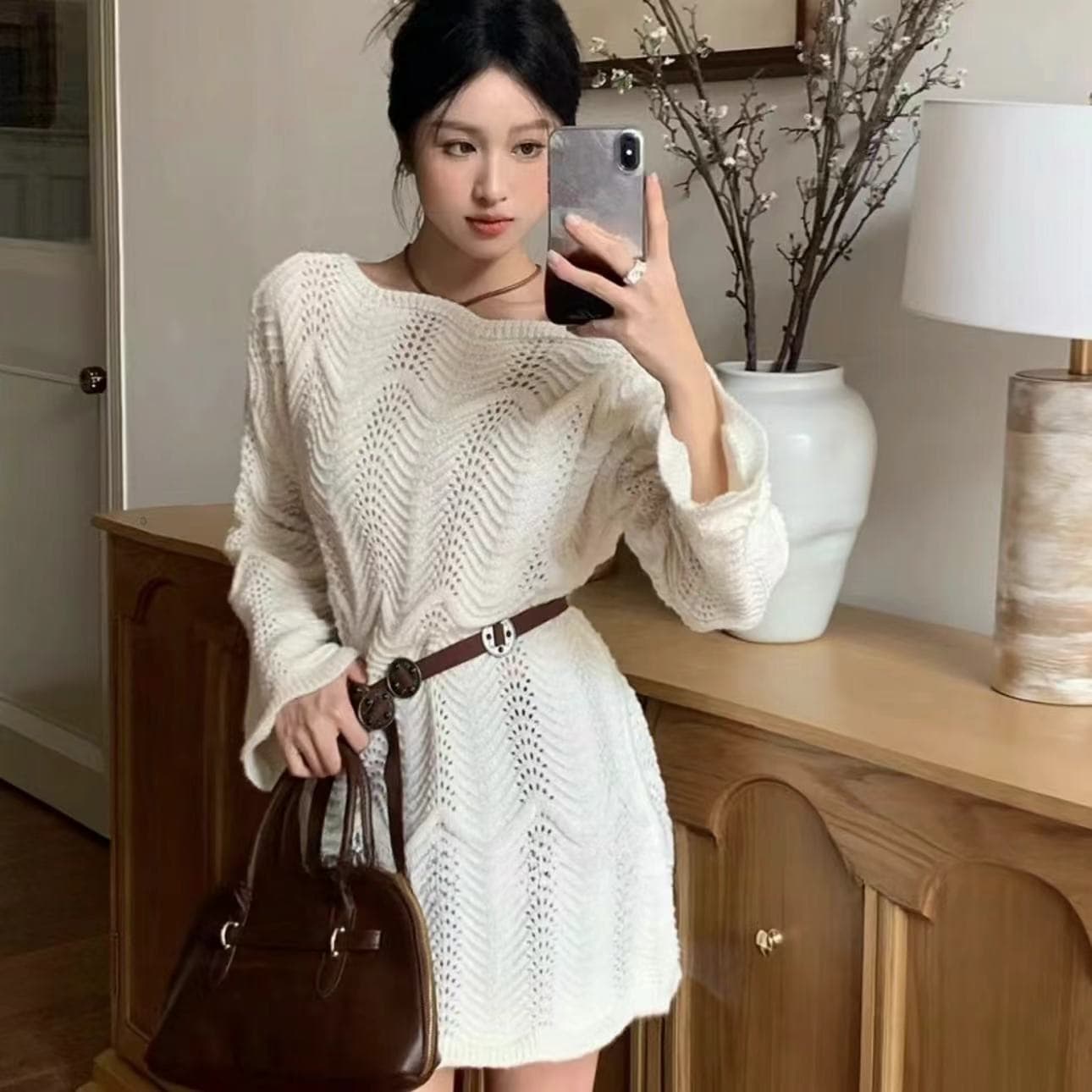 한 부서 불규칙 레이스 홀로우 아웃 니트 맨위 여성 가을 부드러운 바람 캐주얼 달콤함 오프숄더 루즈핏 풀오버 상세 이미지 4