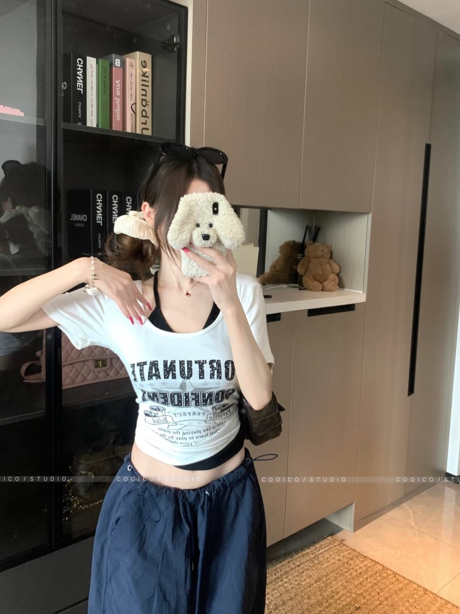 실사 핫걸 행침 목 페이크 레이어드 반팔 티셔츠 여성 여름 새로운 작은 대중 디자인 센스 짧은 맨위 상세 이미지 8