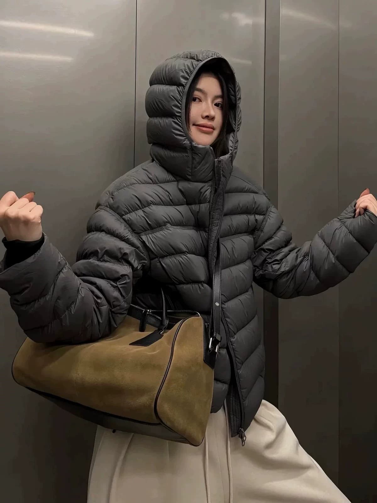 후드 갈비 살 면 의류 여성 겨울 새로운 얇고 가벼운 작은 키 쇼트 스타일 야외 캐주얼 보온 재킷 이미지 2