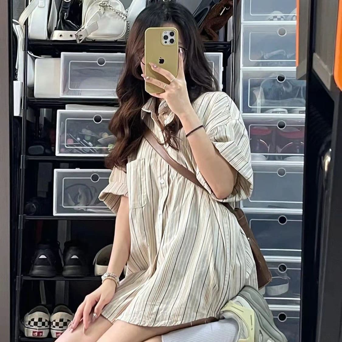 레트로 스택 착용 세로 줄무늬 셔츠 항구 바람 루즈핏 다용도 고급 디자인 센스 작은 대중 셔츠 이미지 4