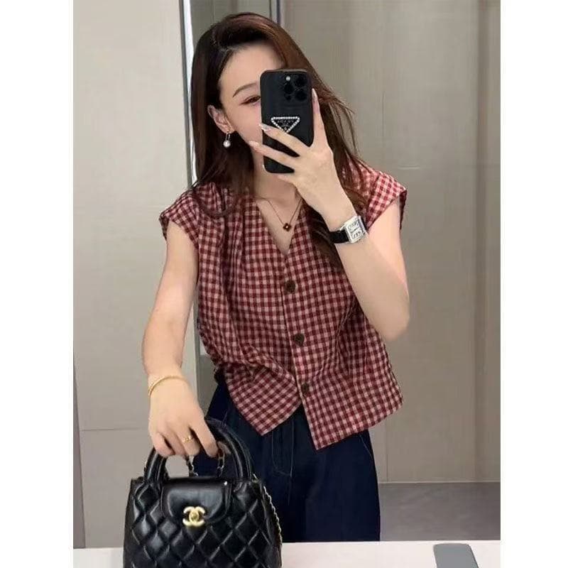 레트로 체크무늬 V넥 민소매 셔츠 새로운 여성 2026 여름 루즈핏 패치워크 색상 셔츠 품격 작은 날다 소매 맨위