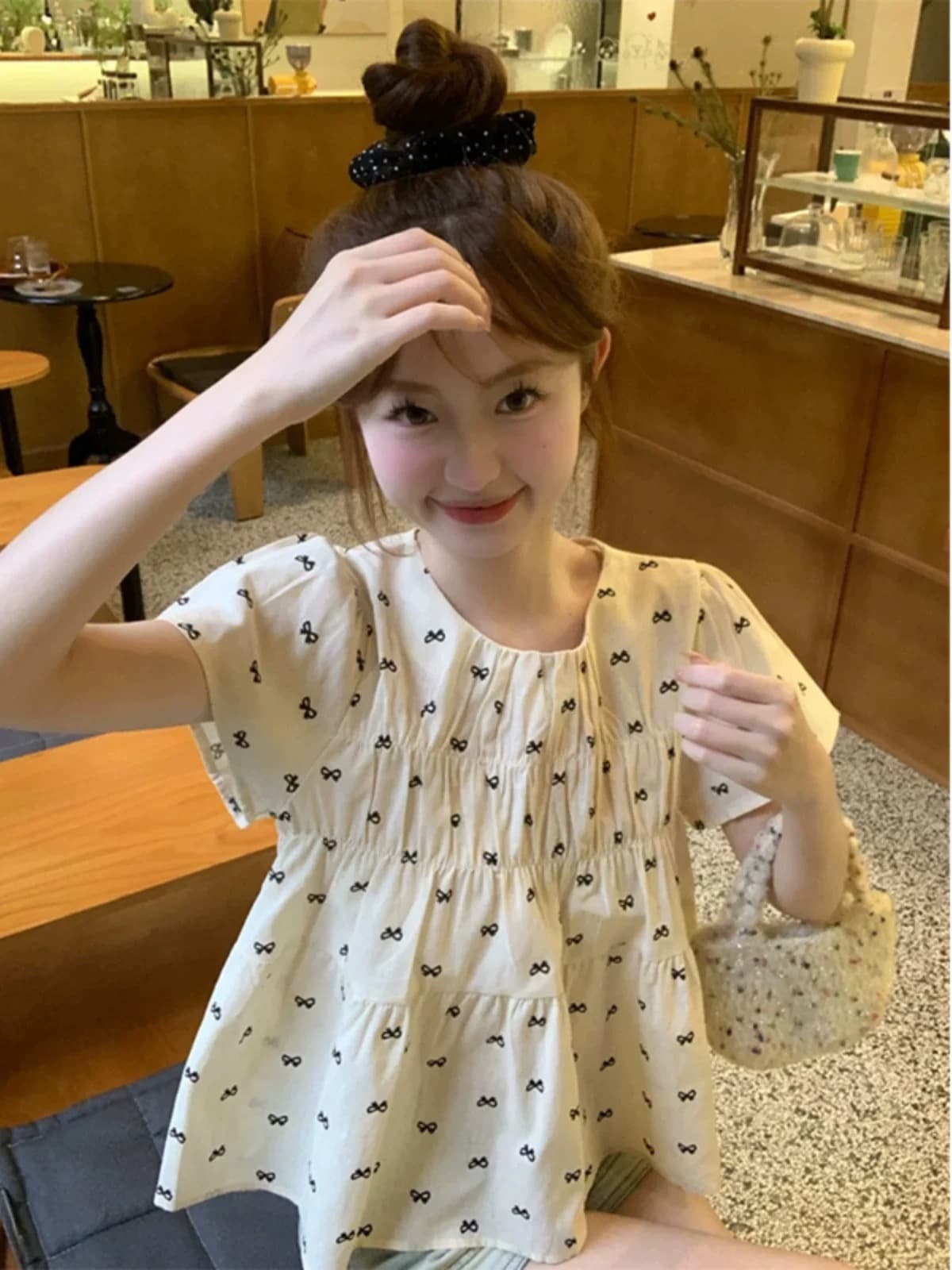일본식 달콤함 반팔 꽃무늬 여성 셔츠 여름 고급 센스 빛 럭셔리 인형 셔츠 루즈핏 작은 키 주름 맨위 상세 이미지 3