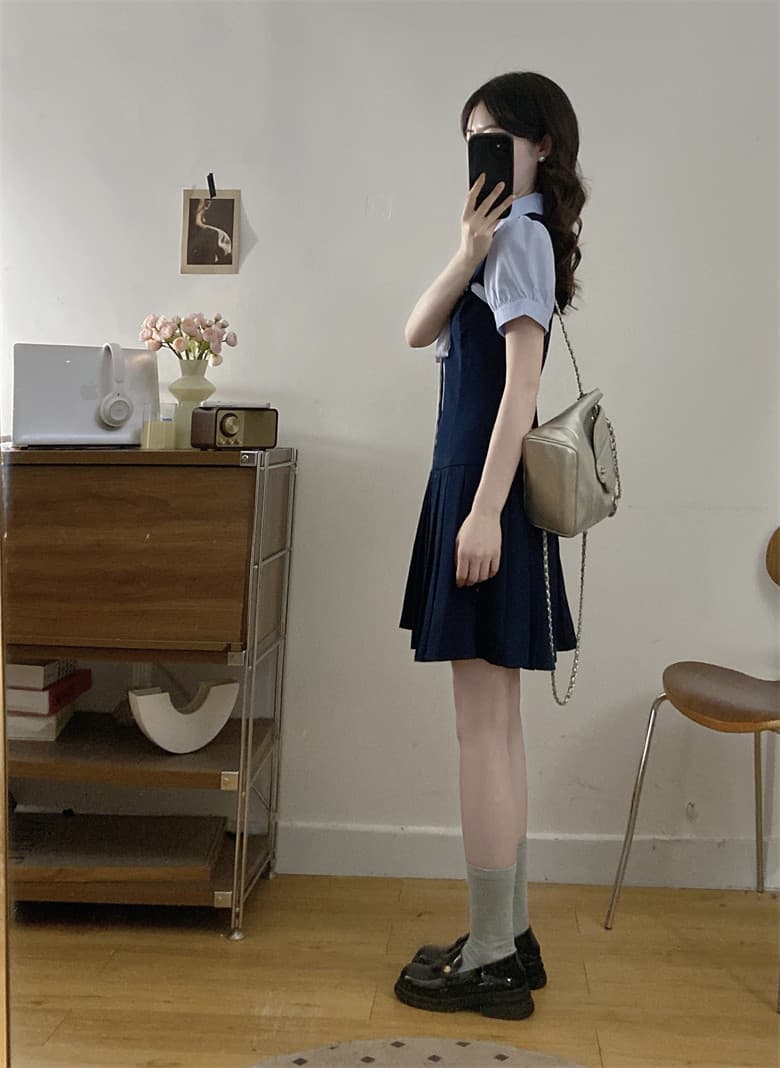 달콤함 miu 부서 학원 스타일 해군 여성 드레스 초여름 새로운 페이크 레이어드 디자인 센스 플리츠 짧은 치마 상세 이미지 11