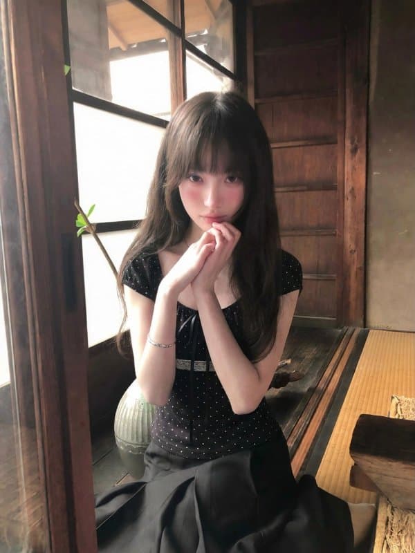 검정색 도트 무늬 나비 매듭 광장 칼라 긍정적 인 어깨 반팔 티셔츠 여성 여름 패치워크 레이스 그레이트 봐 의류 상세 이미지 6