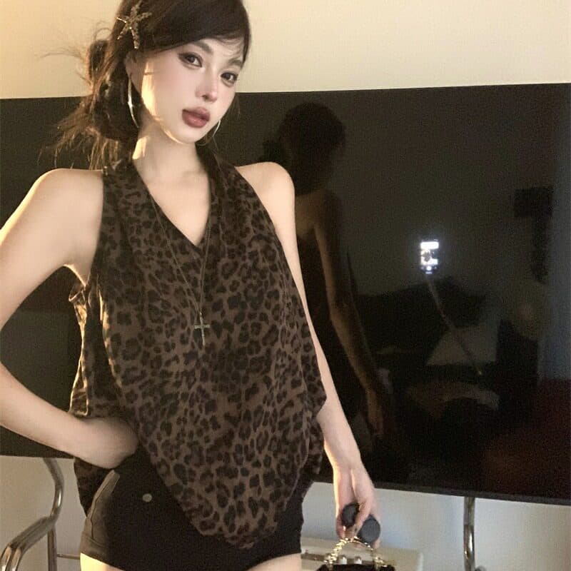 경관 그림 정가 평직 공단 레트로 레오파드 무늬 행침 목 조끼 여성 새로운 핫걸 바람 품격 V넥 슬립 맨위