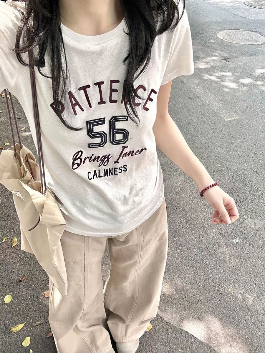 원본 광저우 원단 눈꽃 면 자수 네리 가게 천 한 부서 화이트 알파벳 반팔 여성 이미지 4