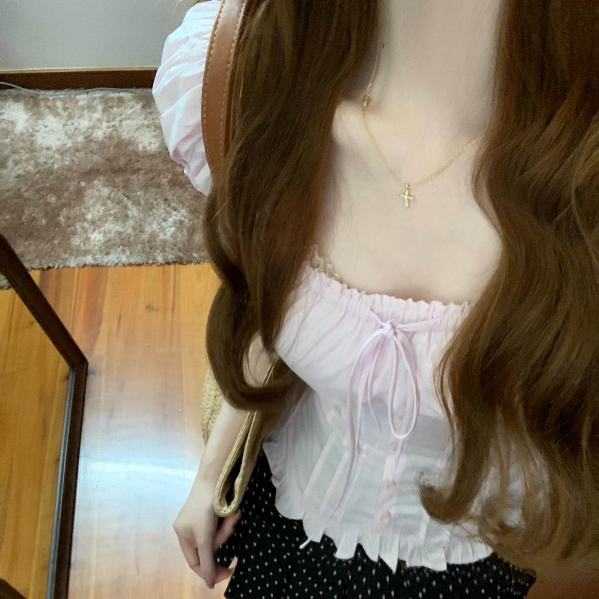 주간 실크 원단 참나무 늑골 조정 달콤함 연령 감소 소녀 바람 광장 칼라 거품 소매 작은 셔츠 핑크색 허리 수축 맨위 여성 이미지 5