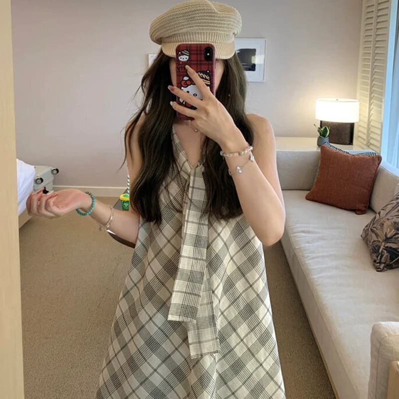 여름 새로운 프랑스식 민소매 체크무늬 행침 목 슬립 여성 드레스 작은 키 표지 배 슬림해 보이는 품격 조끼 스커트