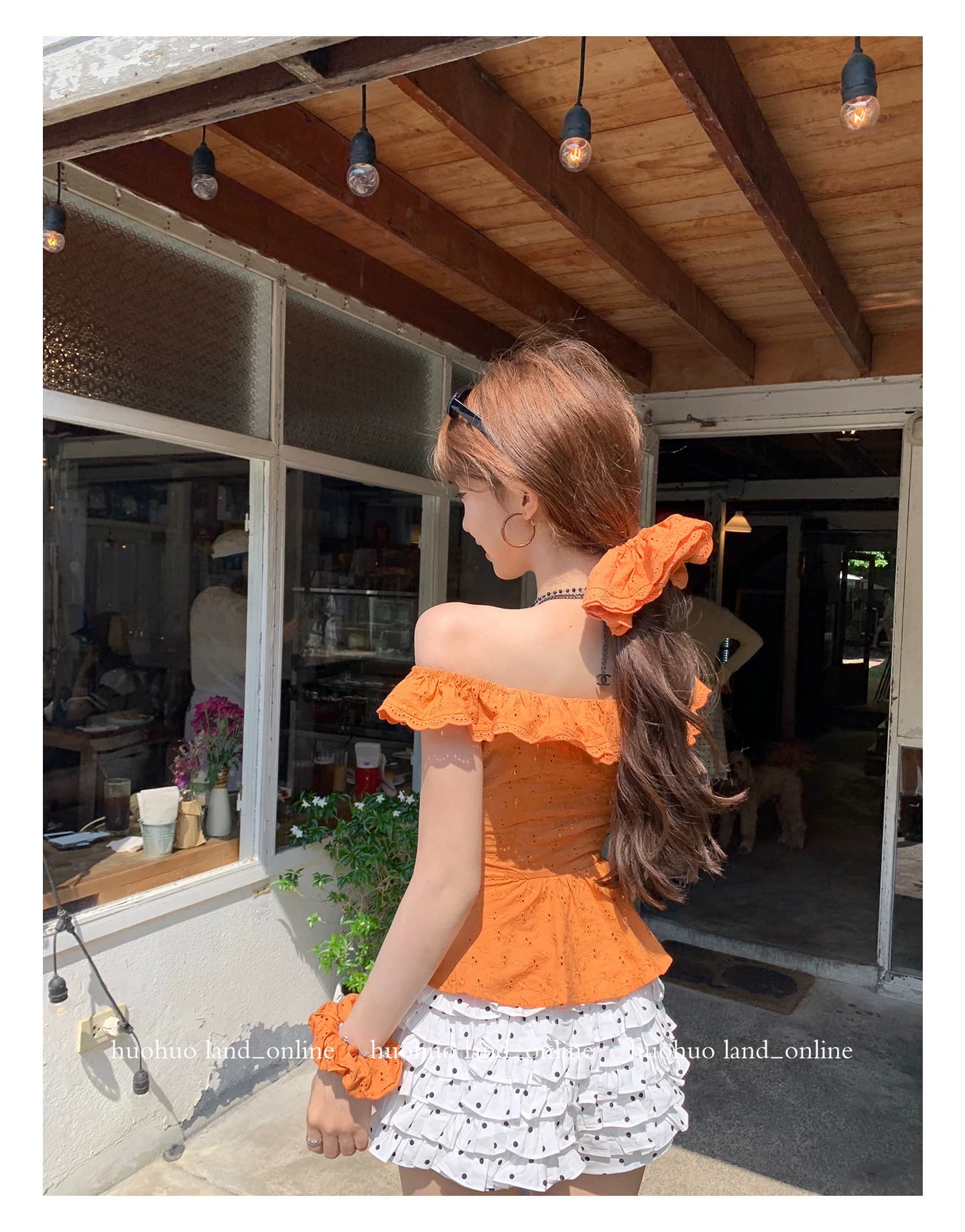 한여름 달콤한 오렌지색 활력 디스플레이 화이트 2026 여름 새로운 맨위 여성 프랑스식 프릴 칼라 몸매 가꾸기 셔츠 상세 이미지 26