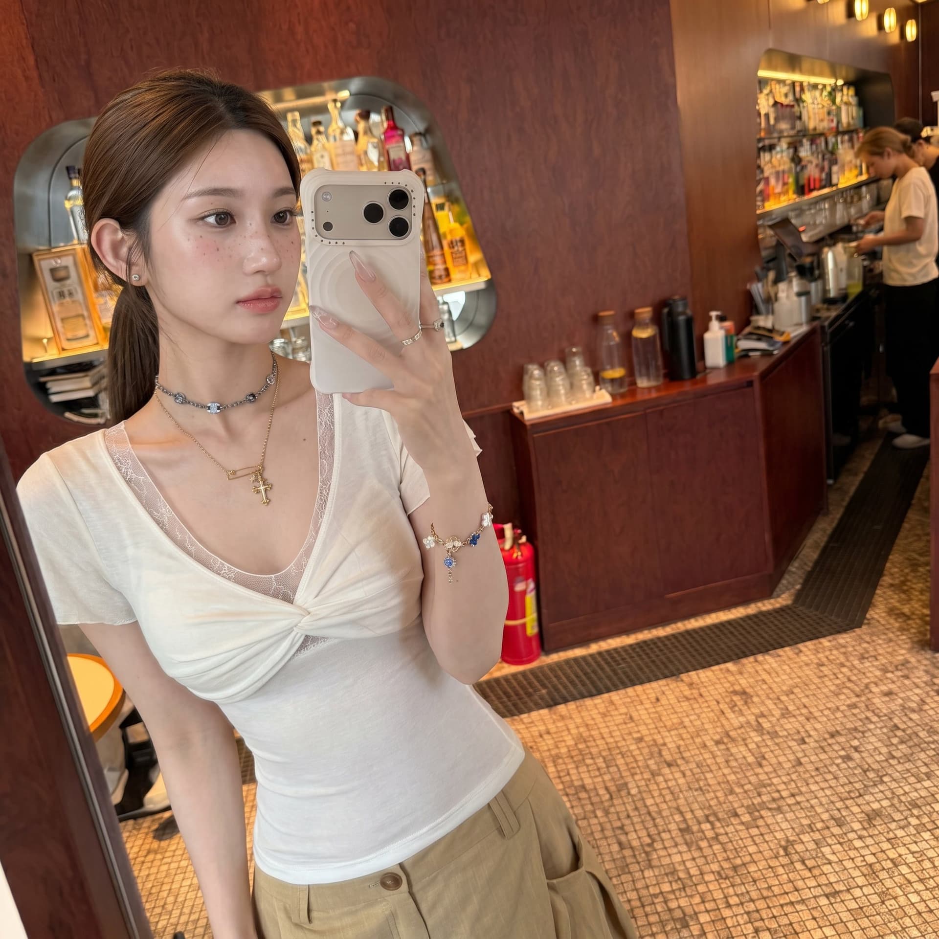 v 칼라 레이스 비틀림 반팔 여성 여름 몸매 가꾸기 슬림해 보이는 순수한 욕망 아름다운 맨위 상세 이미지 5