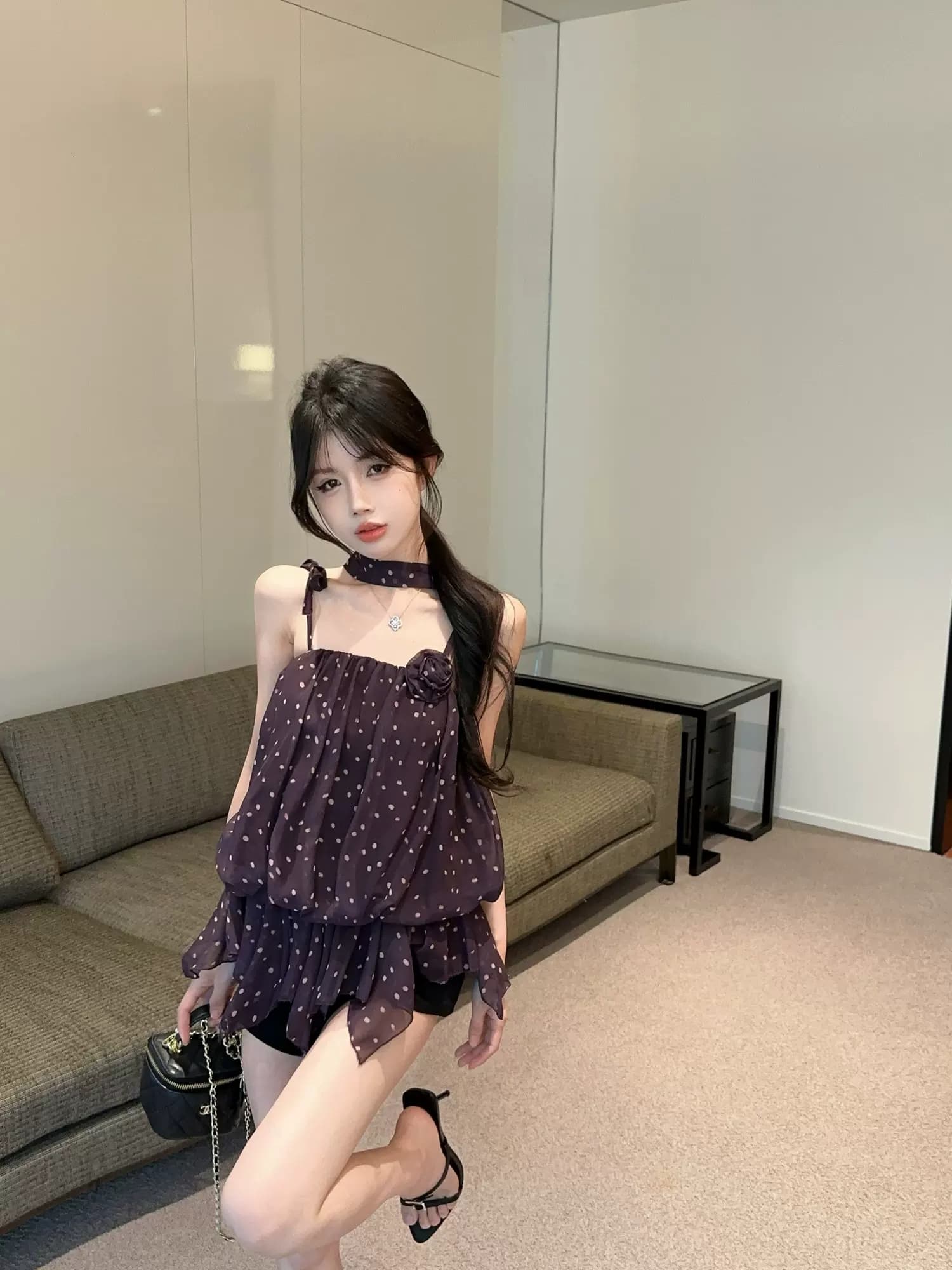 순수한 욕망 달콤함 이슬 쇄골 도트 무늬 캐미솔 루즈핏 슬림해 보이는 표지 고기 싱글 착용 작은 셔츠 민소매 Chic 맨위 여성 이미지 4