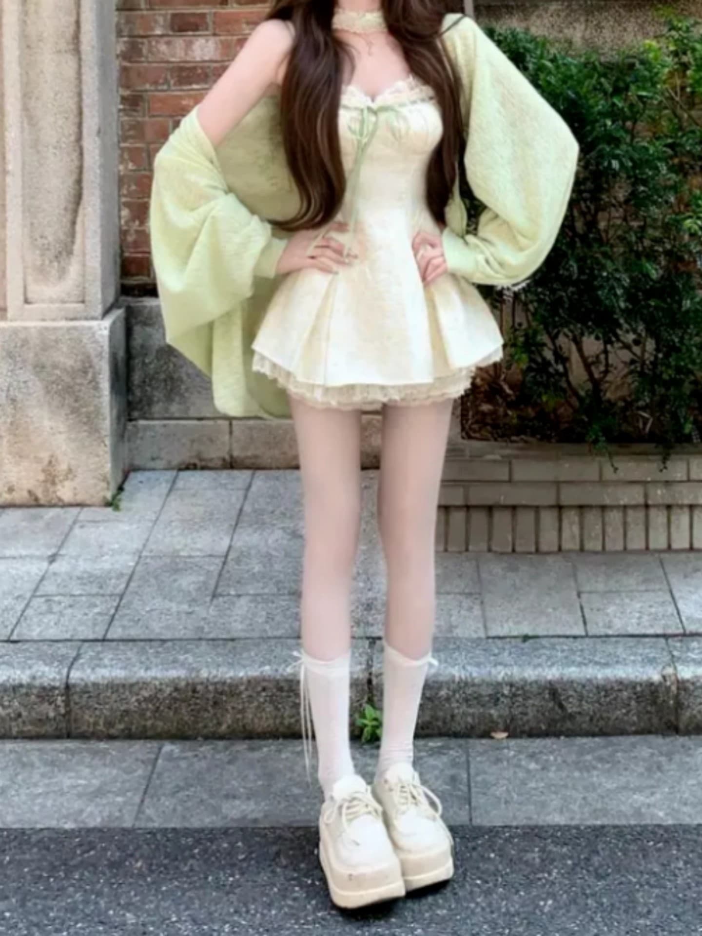 순수한 욕망 달콤함 미니 스커트 봄 여름 허리 수축 슬림해 보이는 디자인 센스 레이스 조각 슬립 드레스 오픈 가디건 세트 여성 이미지 4