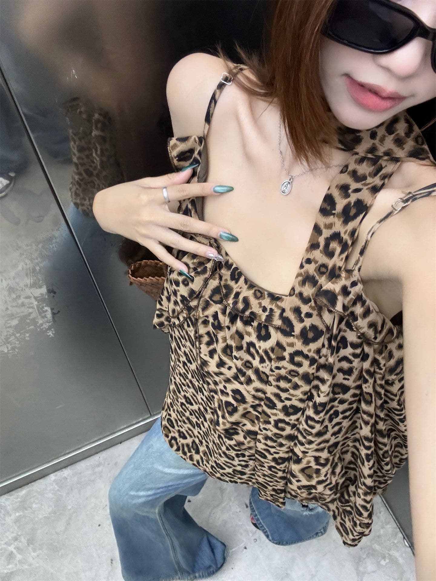 망사 네리 수 있습니다. 조정 어깨끈 레트로 핫걸 바람 레오파드 무늬 광장 칼라 슬립 여성 리본 조끼 맨위 상세 이미지 4