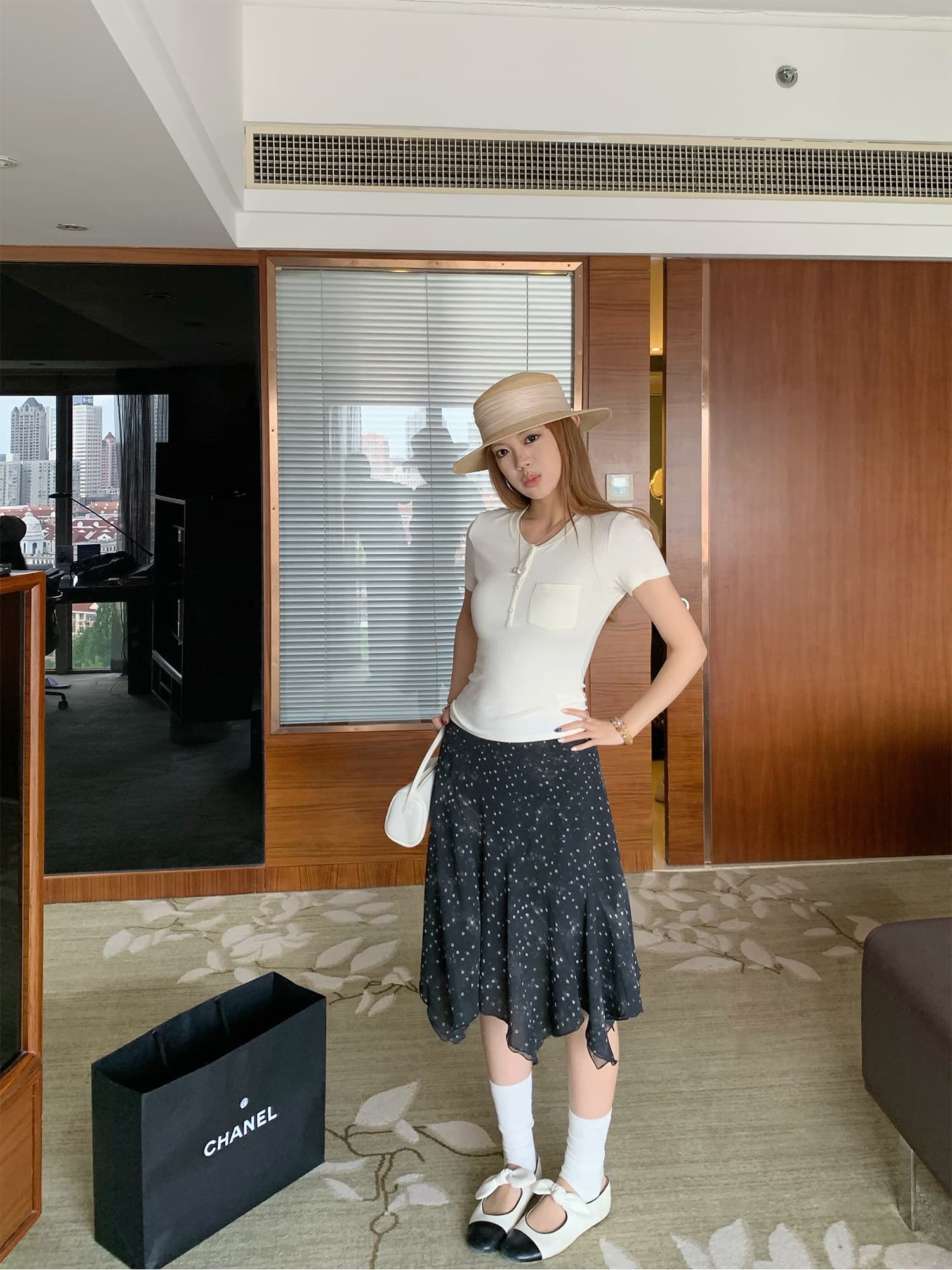 자몽 제나라 인력 한 조각 화이트 헨리 칼라 반팔 티셔츠 여성 한 부서 다용도 여름 몸매 가꾸기 쇼트 스타일 맨위 상세 이미지 8