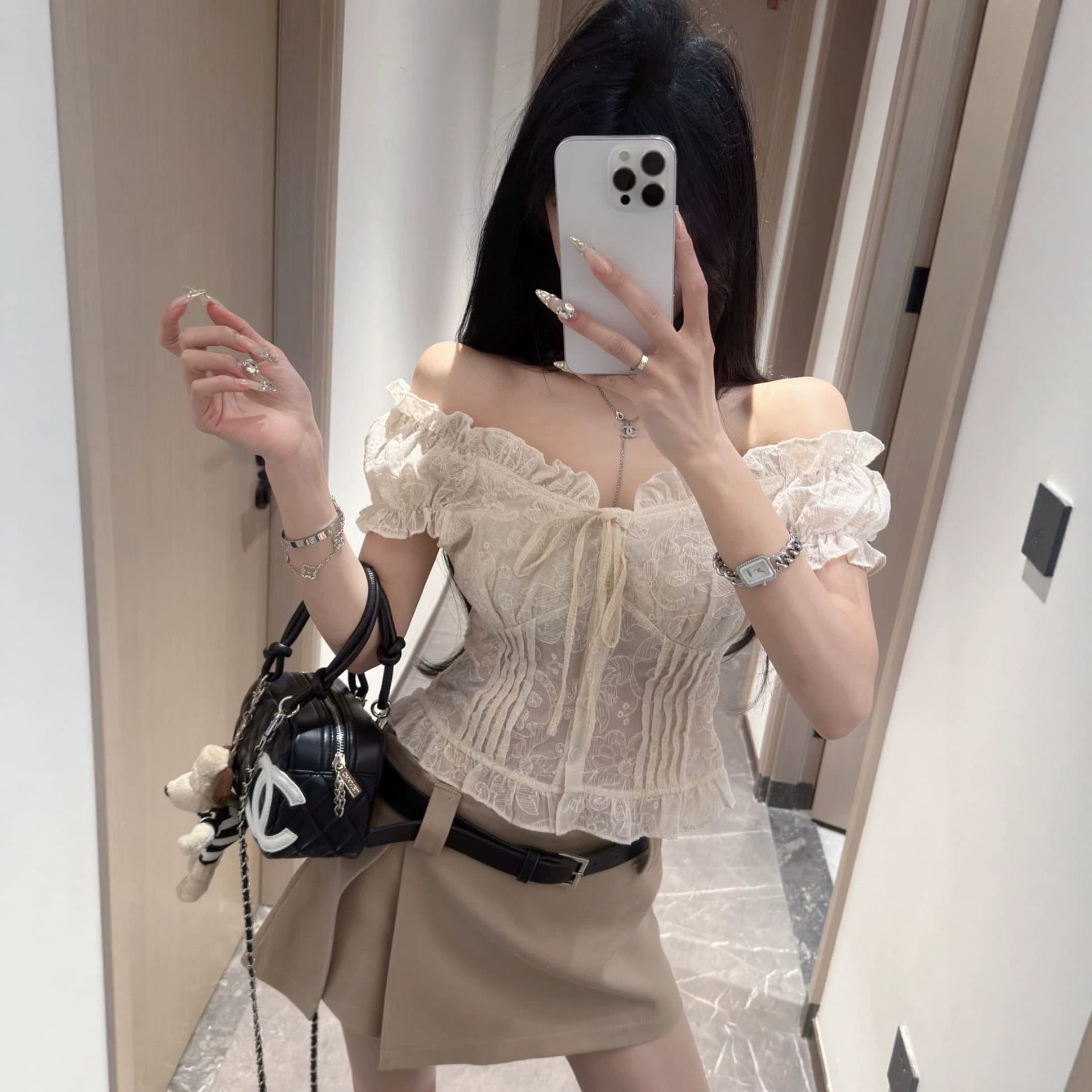 한 스타일 순수한 욕망 바람 오프숄더 거품 소매 레이스 셔츠 여성 여름 몸매 가꾸기 슬림해 보이는 섹시함 달콤함 스트랩 자수 맨위 이미지 4