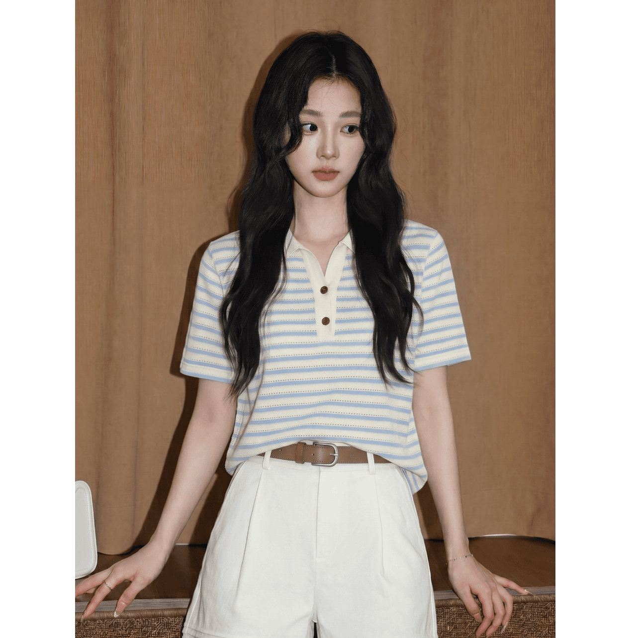 파란색 POLO 칼라 스트라이프 반팔 티셔츠 여성 2026 여름 새로운 루즈핏 배색 홀로우 아웃 반소매 동정 맨위 이미지 3