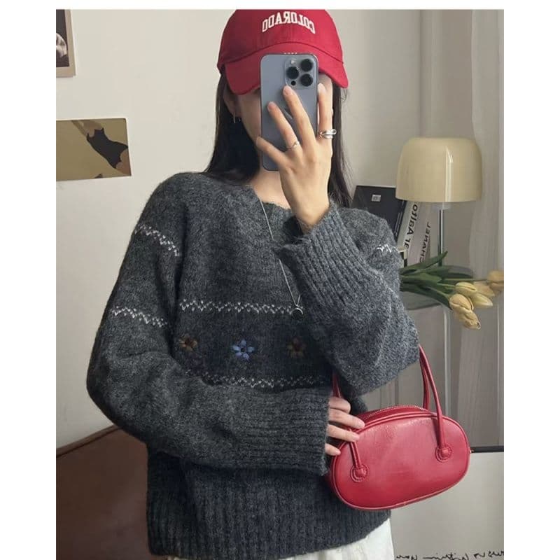 문예 레트로 꽃 자수 라운드 넥 풀오버 스웨터 여자 가을 겨울 새로운 한 부서 루즈핏 느긋한 바람 니트 맨위 상세 이미지 10