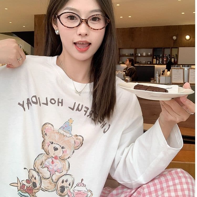 210 그램 21 이후 패키지 칼라 프린트 가을 의상 긴팔 티셔츠 여성 루즈핏 순면 라운드 넥 맨위