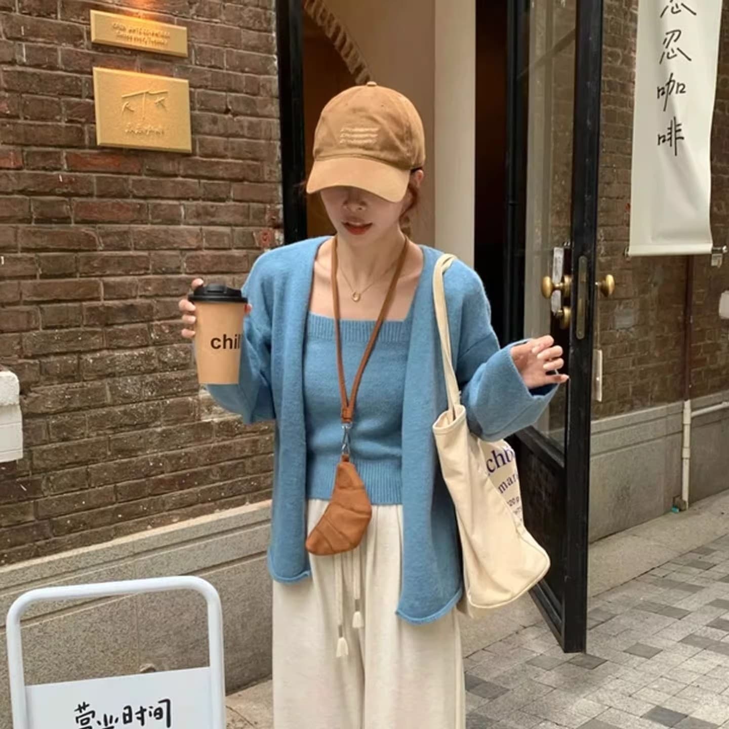 파란색 긴팔 부드러운 찹쌀 니트 오픈 가디건 여성 가을 2025 새로운 한 부서 루즈핏 느긋한 바람 스웨터 코트 맨위 상세 이미지 2